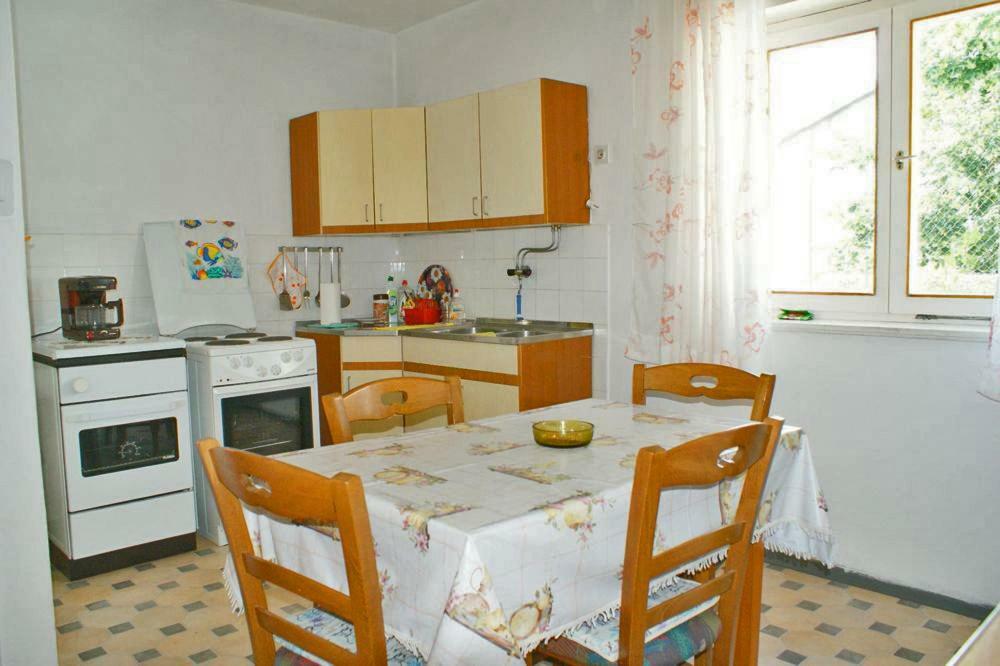 Apartment Antonija Сень Екстер'єр фото